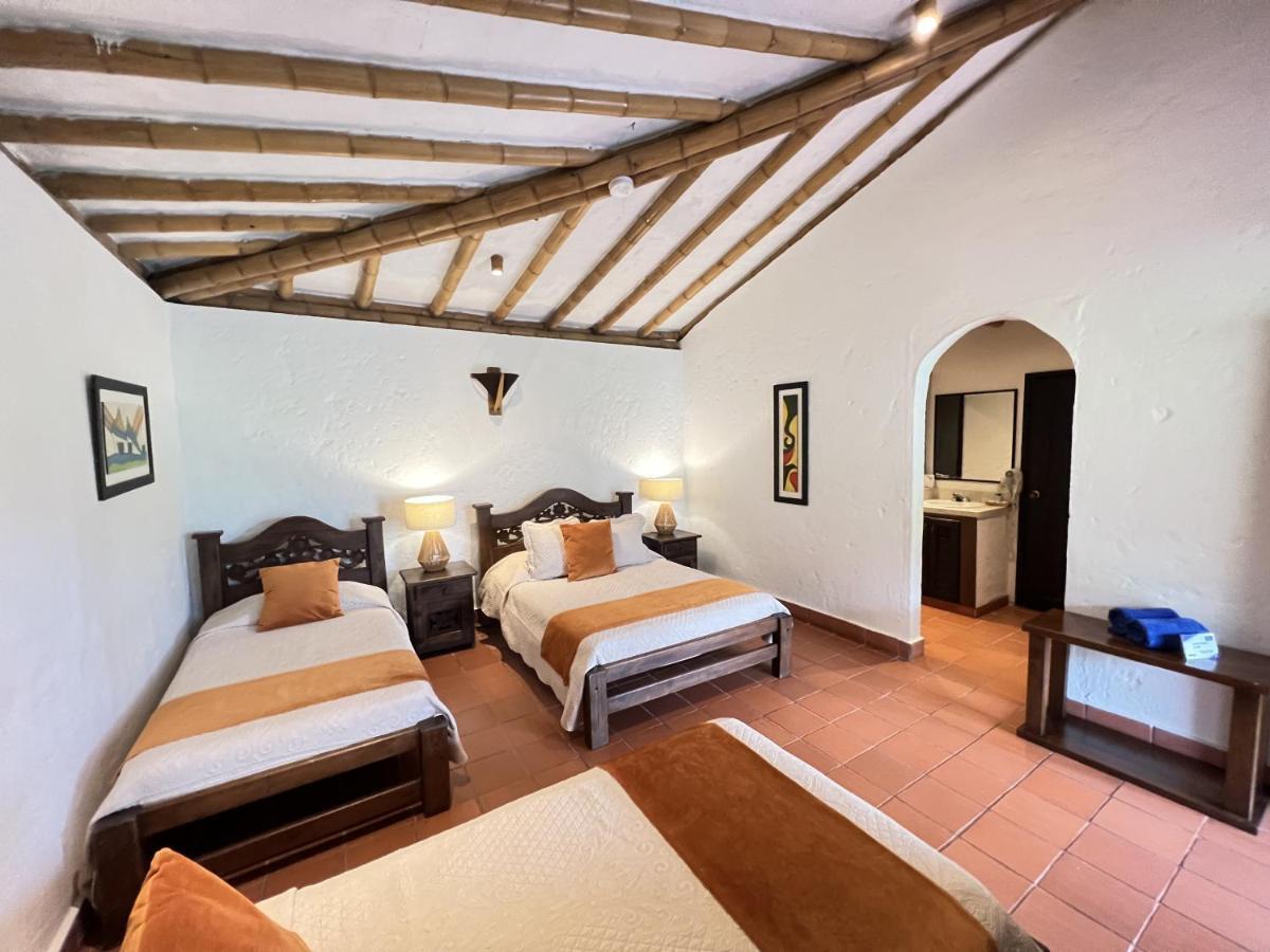 Hotel Campestre Montecarlo Монтенегро Екстериор снимка